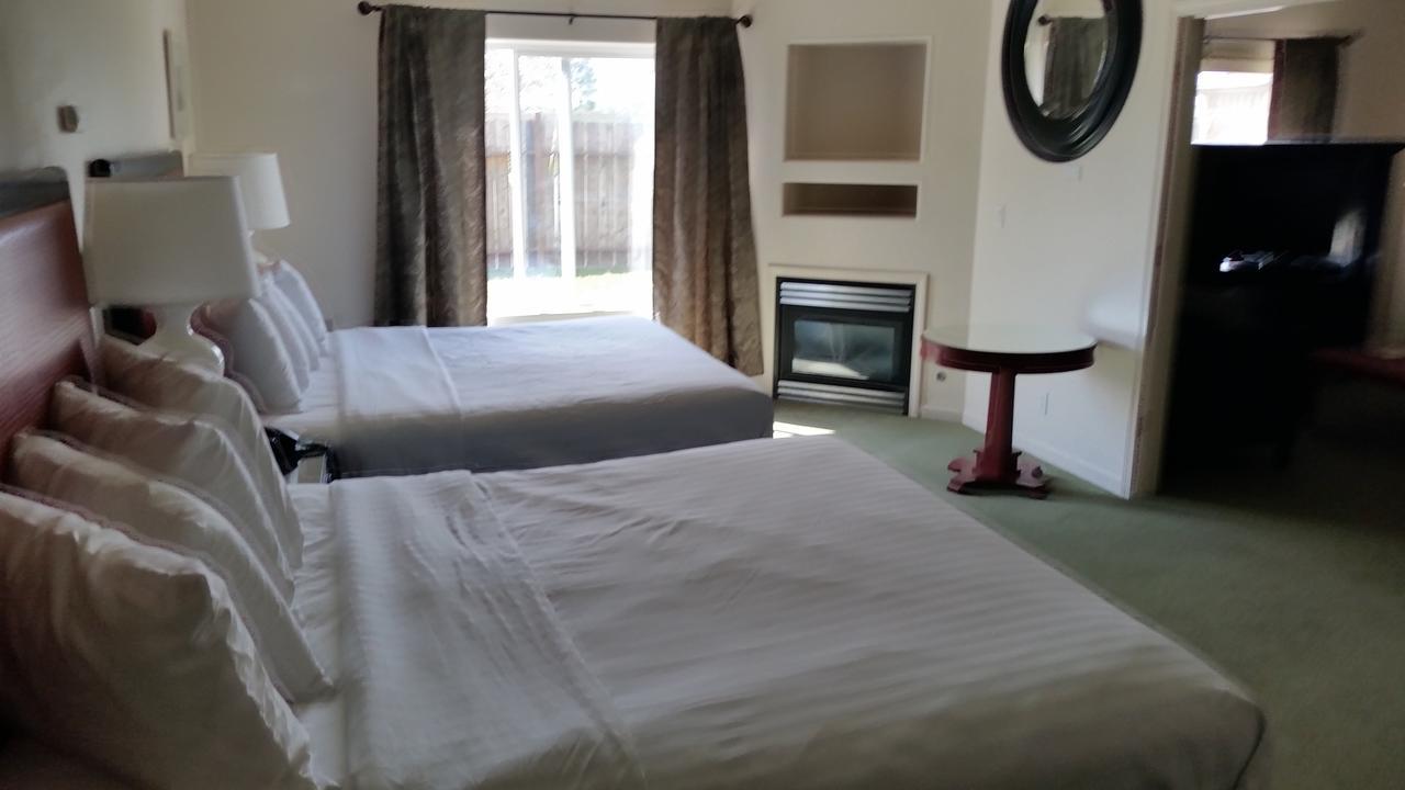 Orca Inn Suites Ferndale Εξωτερικό φωτογραφία