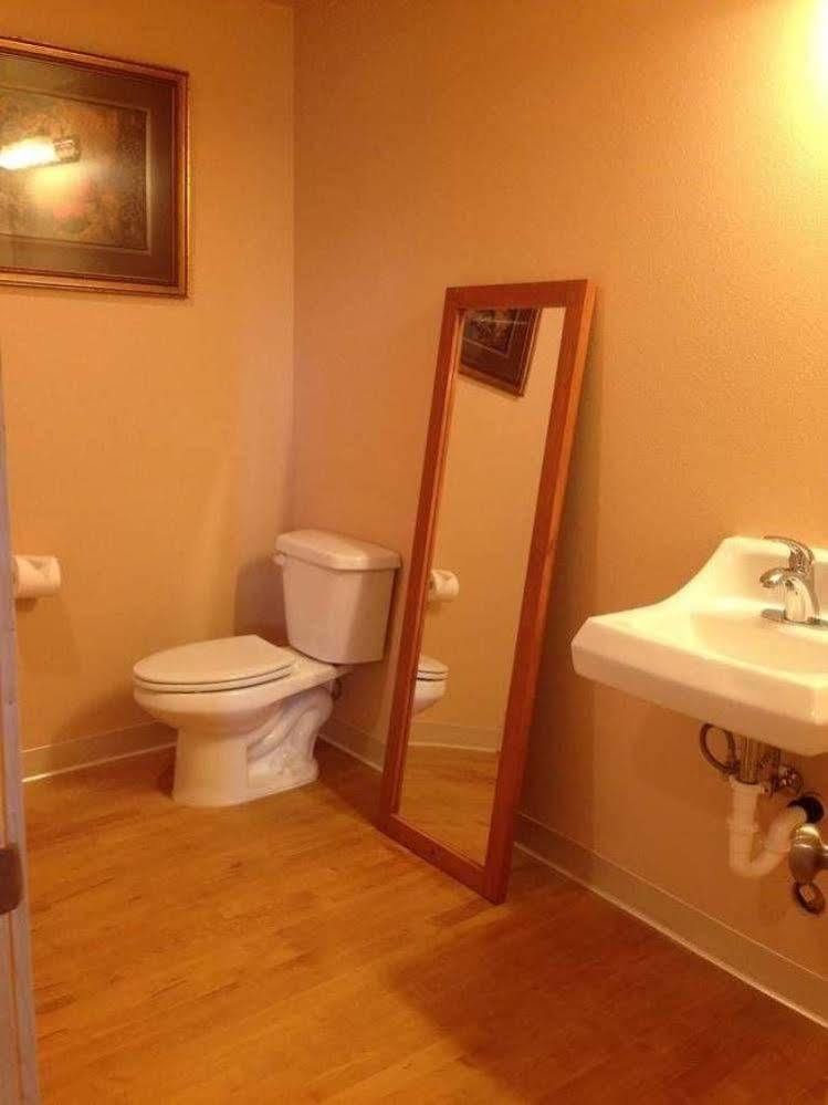 Orca Inn Suites Ferndale Εξωτερικό φωτογραφία