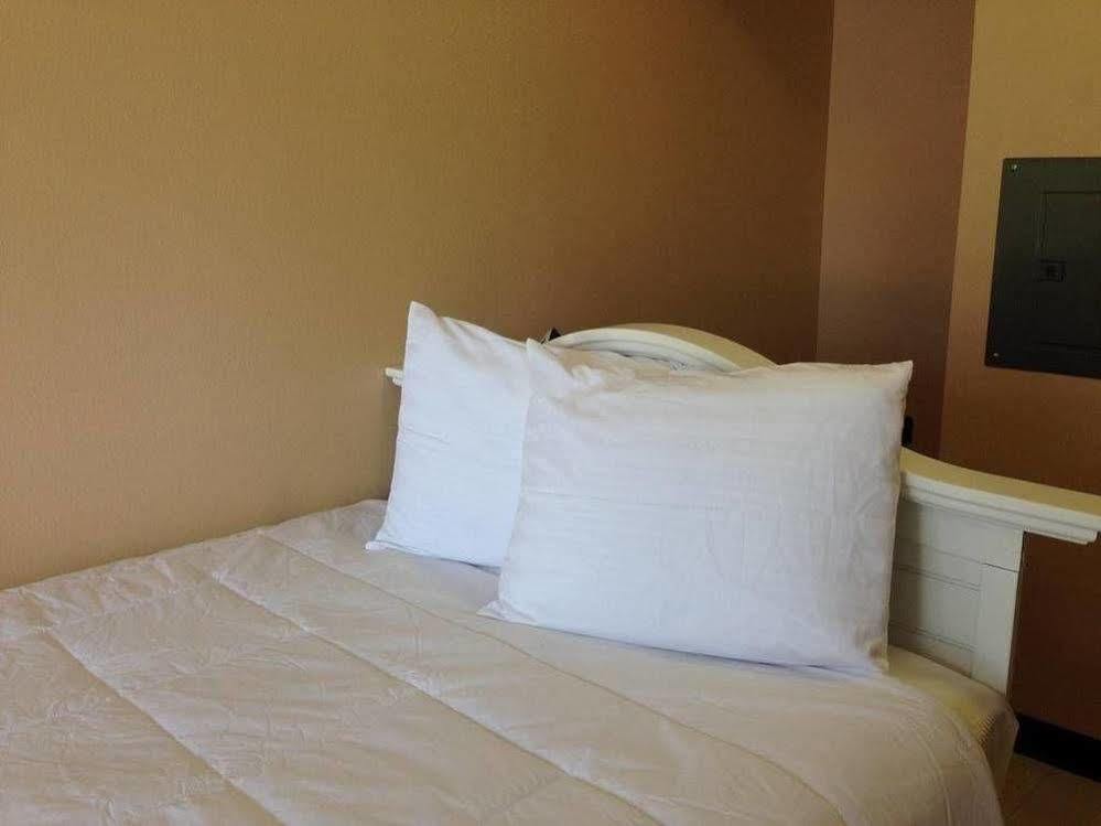 Orca Inn Suites Ferndale Εξωτερικό φωτογραφία