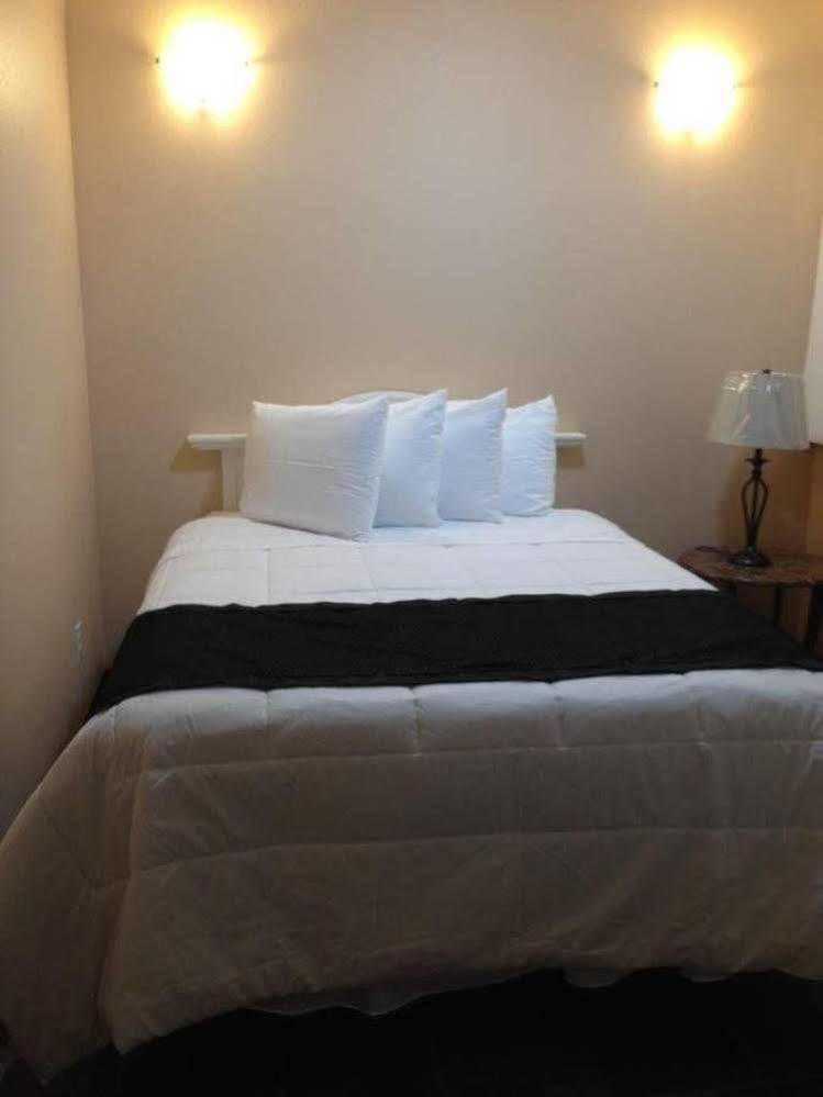 Orca Inn Suites Ferndale Εξωτερικό φωτογραφία